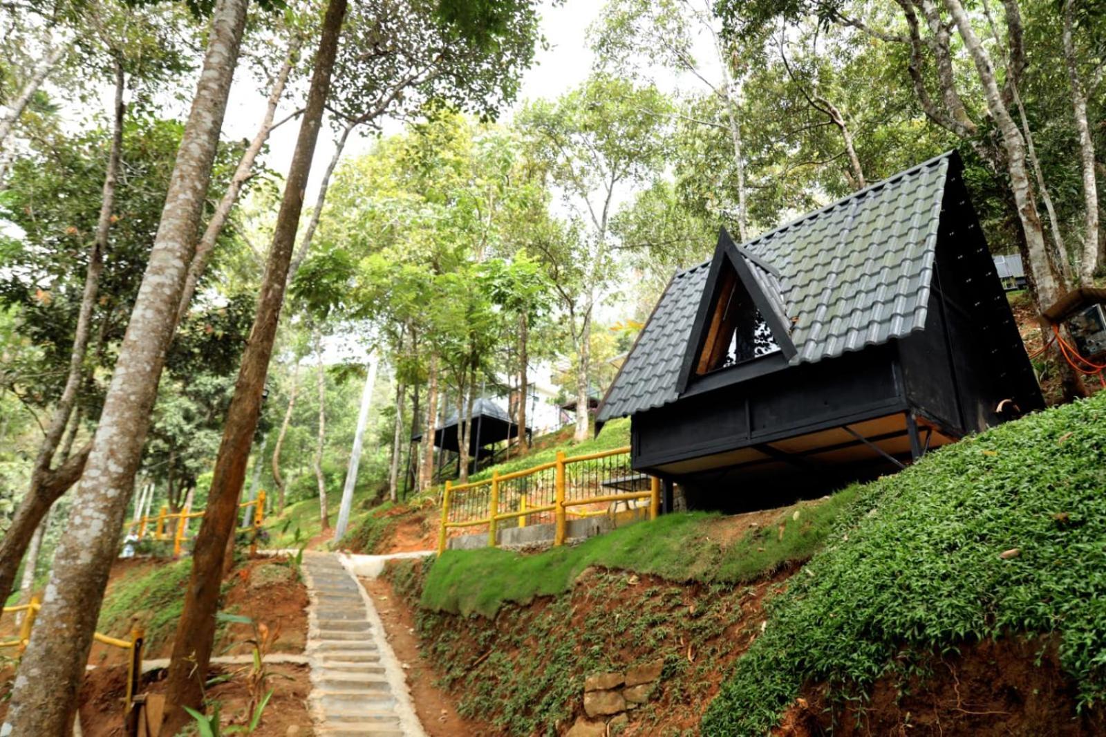 Garden Of Eden-Thottam Munnar-Hiking And Camping Anachal Exterior photo
