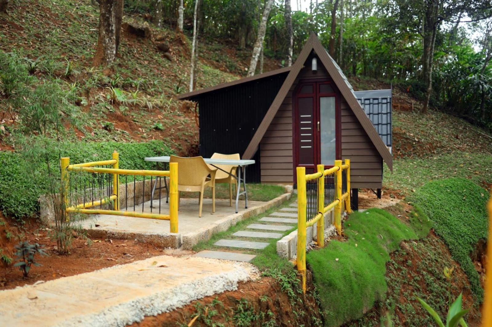 Garden Of Eden-Thottam Munnar-Hiking And Camping Anachal Exterior photo